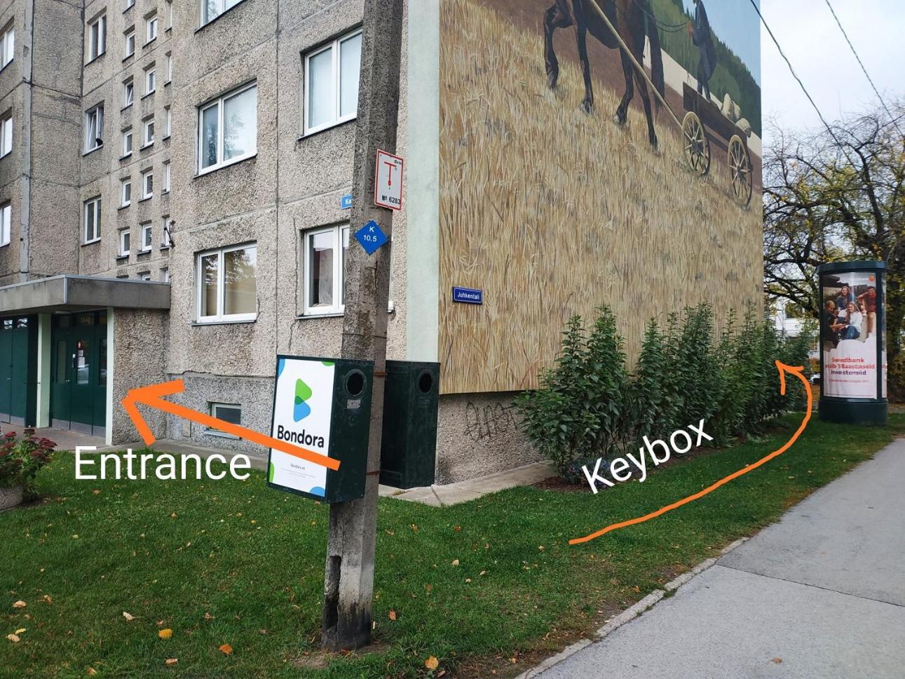 Economy Baltics Apartments - Keldrimaee Tallin Exterior foto